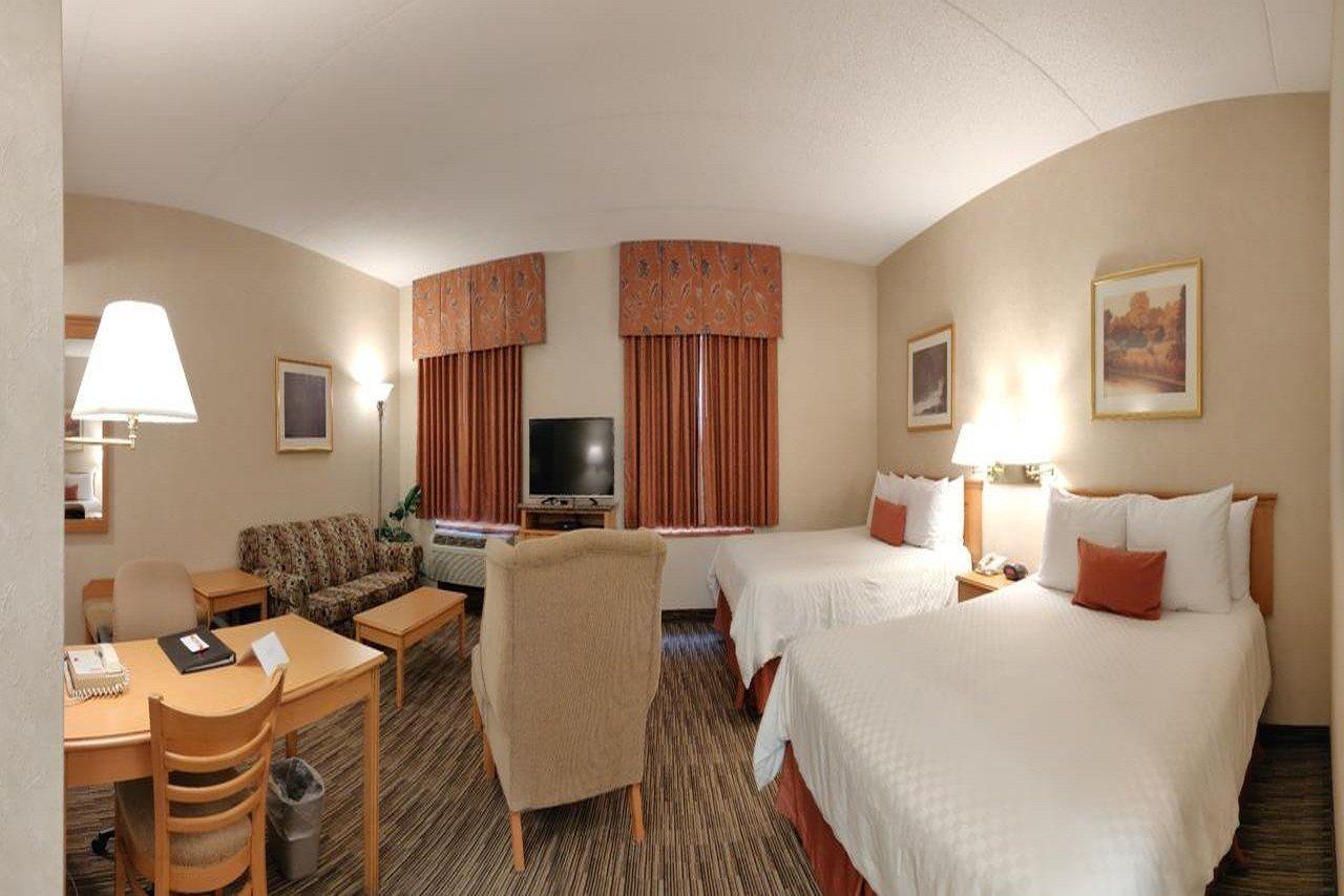 Humphry Inn And Suites Winnipeg Extérieur photo