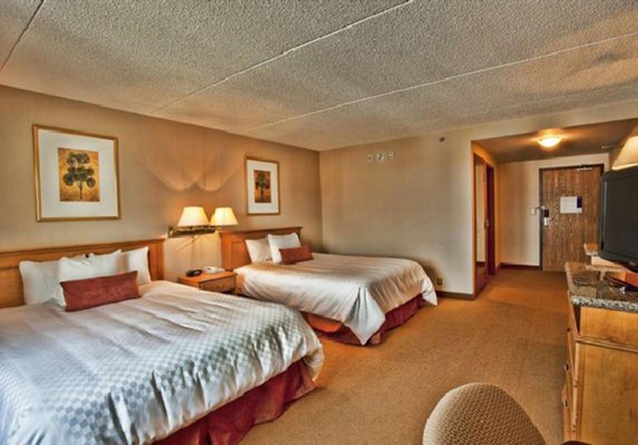 Humphry Inn And Suites Winnipeg Extérieur photo
