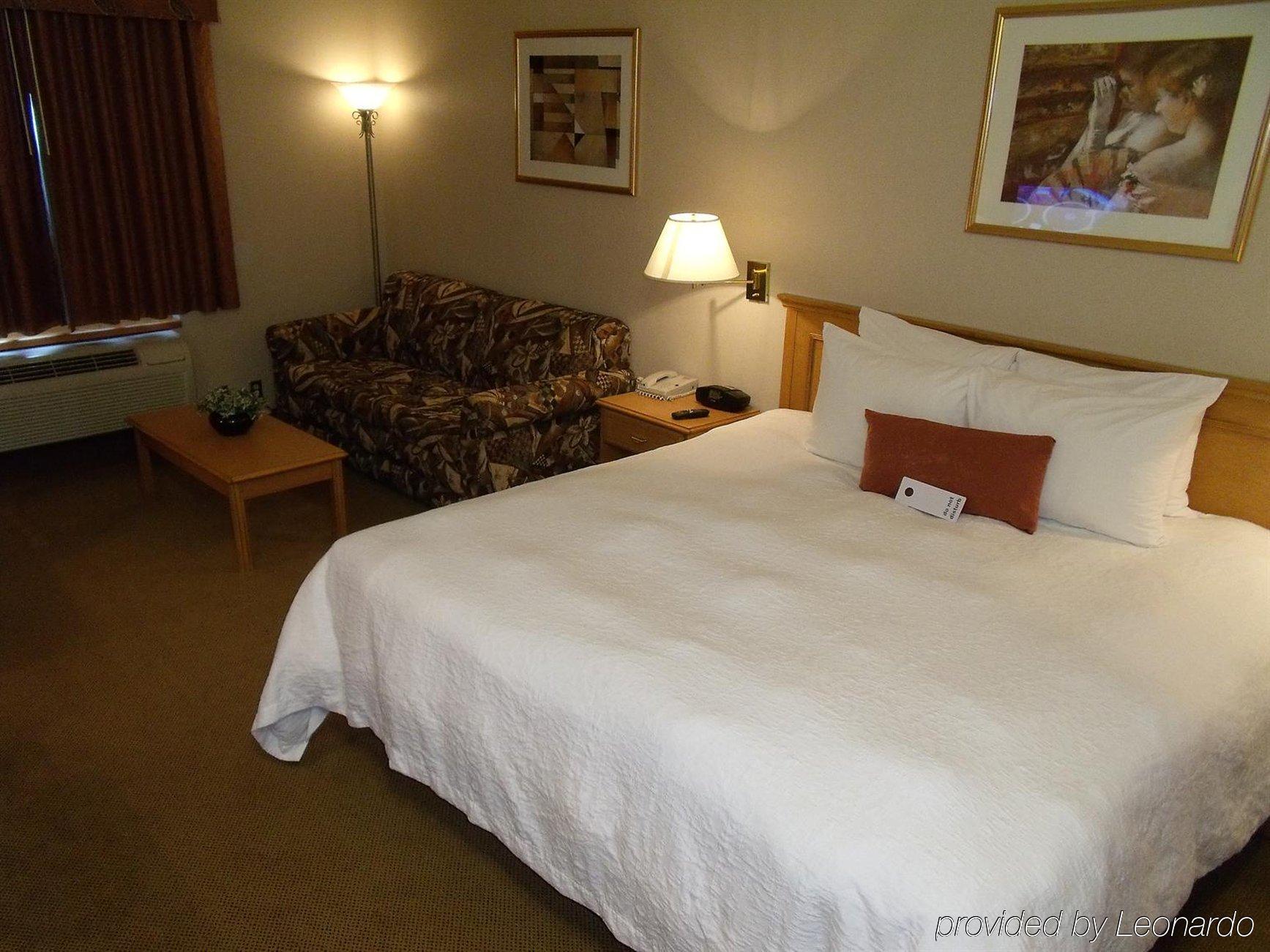 Humphry Inn And Suites Winnipeg Chambre photo