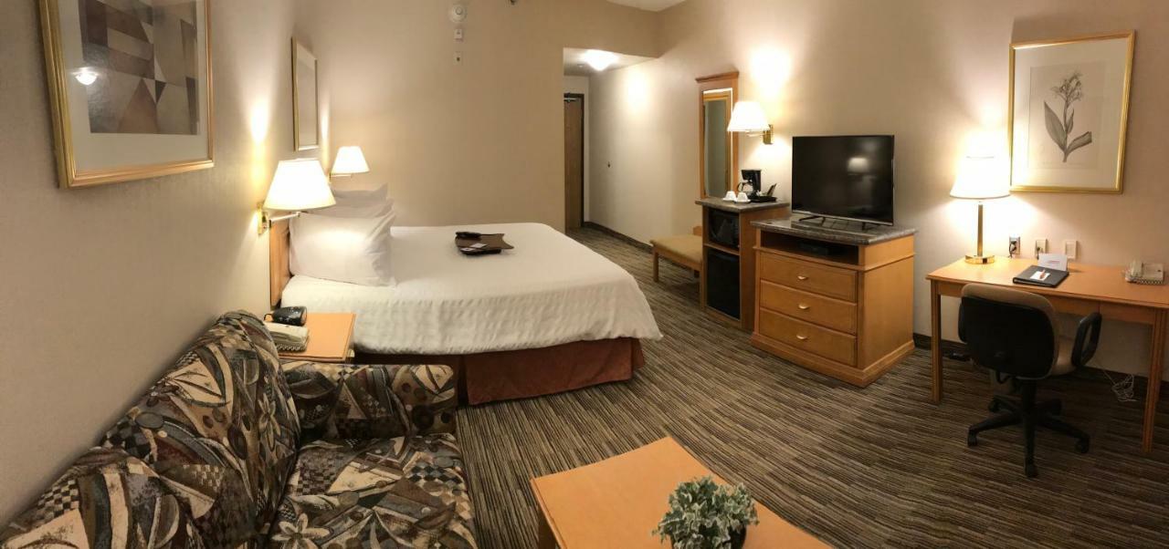 Humphry Inn And Suites Winnipeg Extérieur photo